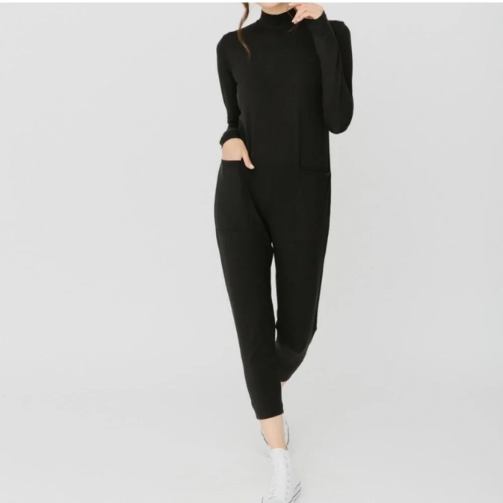 Smash + Tess Audrey Romper Black Bamboo Blend Jumpsuit Large Loungewear Pockets - Picture 1 of 11